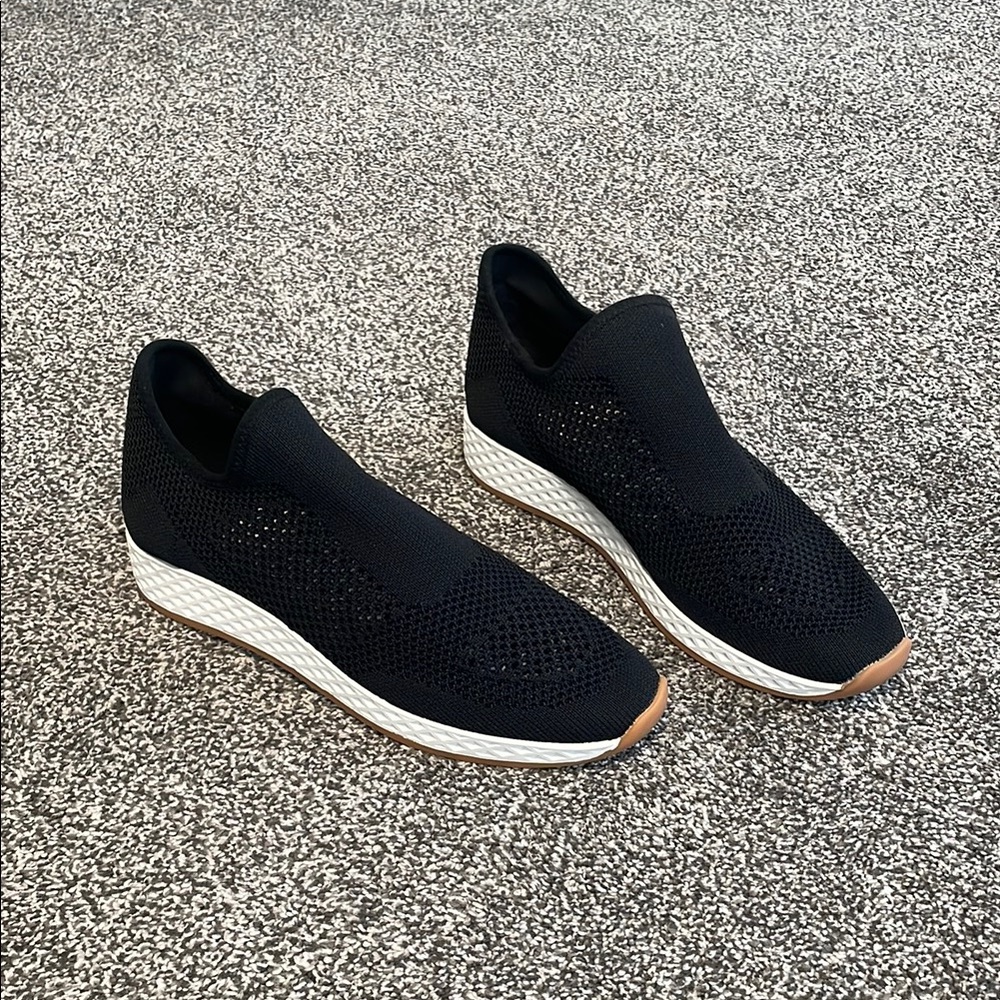 J Slides Black Slip-On Sneakers